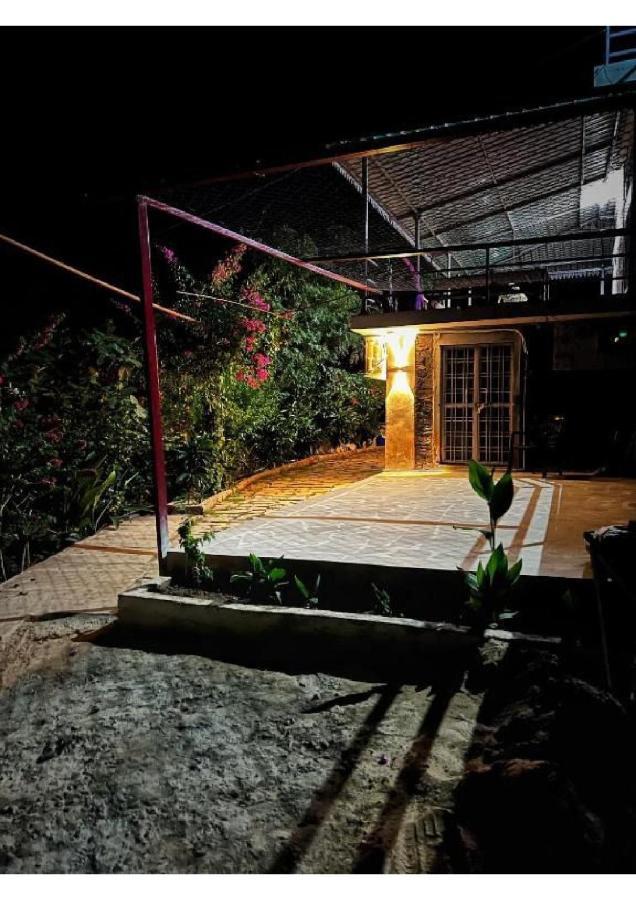 Lake City Villa Udaipur Bagian luar foto