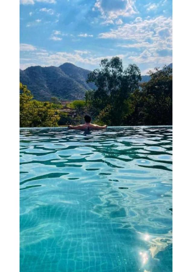 Lake City Villa Udaipur Bagian luar foto